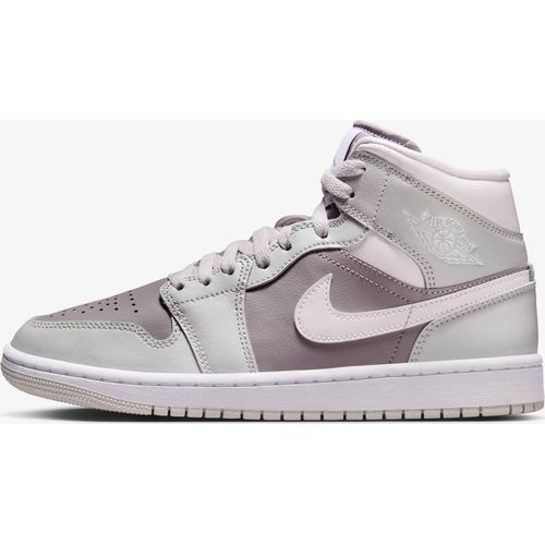 Nike Air Jordan 1 Mid "Photon Dust Atmosphere Grey", Größe: 38,5