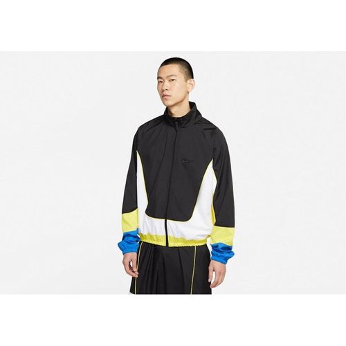 Nike Jacke im 90er Hip-Hop-Stil mit lockerer Passform, nachhaltig produziert