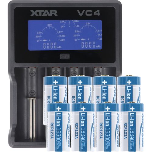 Schnell-Ladegerät und 8 Akkus CR123A mit 3,6 Volt bis 3,7 Volt, max. 850mAh