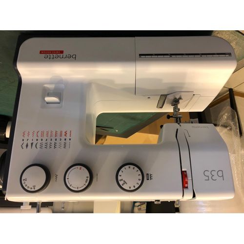 Bernette mechanische Nähmaschine B35