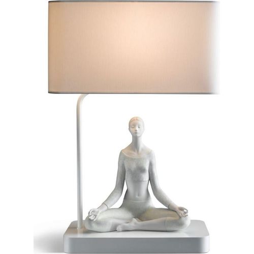 Casa Padrino Luxus Tischleuchte Grau / Weiß 38 x 20 x H. 54 cm - Designer Tischlampe mit dekorativer Yoga Porzellan Figur