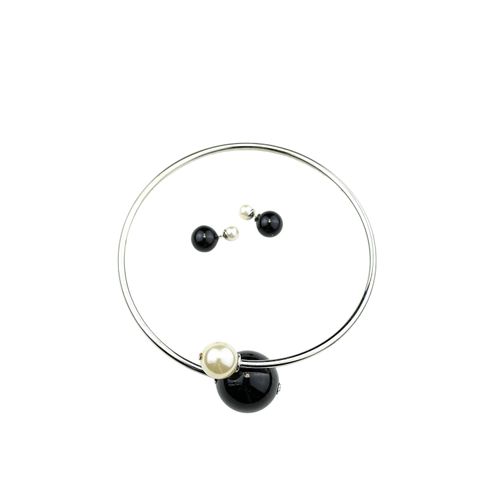 Kette mit Anhänger 
