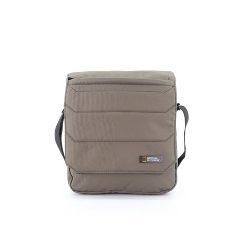 Schultertasche NATIONAL GEOGRAPHIC "Pro", Damen, Gr. B/H/T: 9cm x 27cm x 23,5cm, grün (khaki), Nylon, Taschen Schultertasche, mit Tablet-Fach