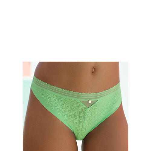 String LASCANA, Damen, Gr. 40/42, grün (maigrün), Spitze, Obermaterial: 81% Polyamid, 19% Elasthan, Unterhosen, aus Spitze in moderner Optik mit extraflachen Kanten