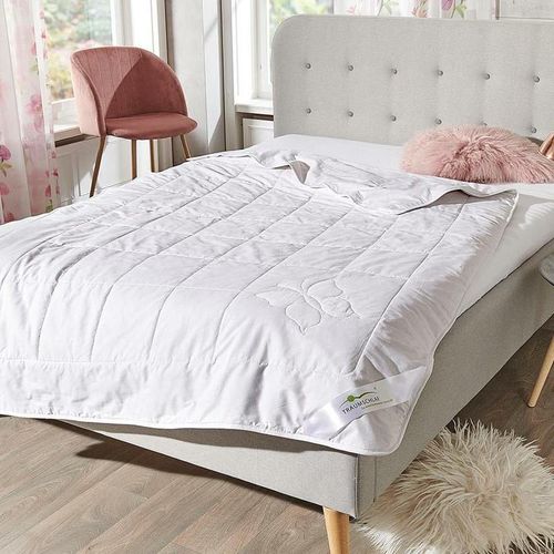 Traumschlaf Seidendecke leicht, Füllung: 100% Seide 200x220 cm