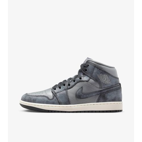 Nike Damen Basketball Sneaker WMNS AIR JORDAN 1 MID SE, Größe:7
