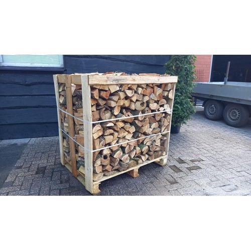 Brennholz, Erle | 3 halbe Paletten von 1,0 RM
