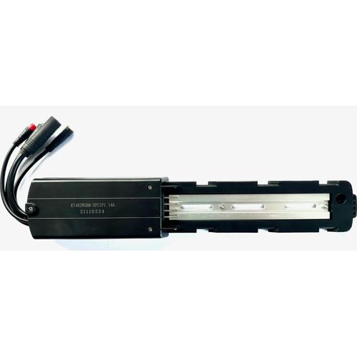 UD Regler Controller integriert in Akkuschiene 48V 14A