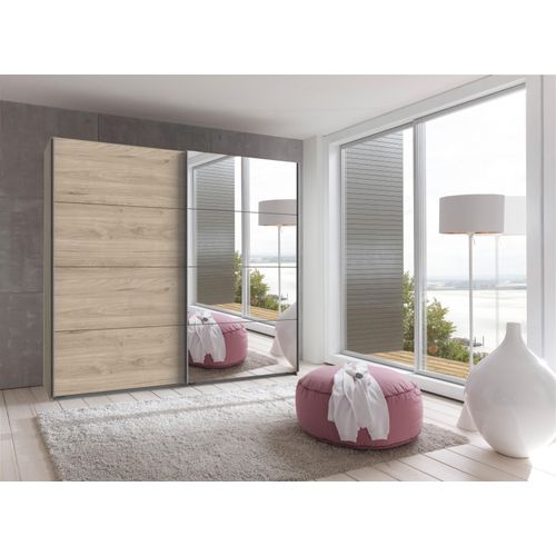 Kleiderschrank 