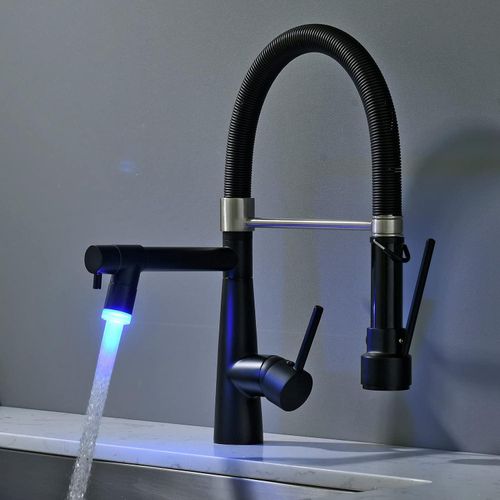 TIMACO Schwarz LED Wasserhahn Küche mit Schloss Brause 360° Schwenkbar
