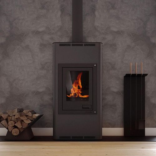 Aquaflam 7 Automatic Wasserführender Kaminofen Black