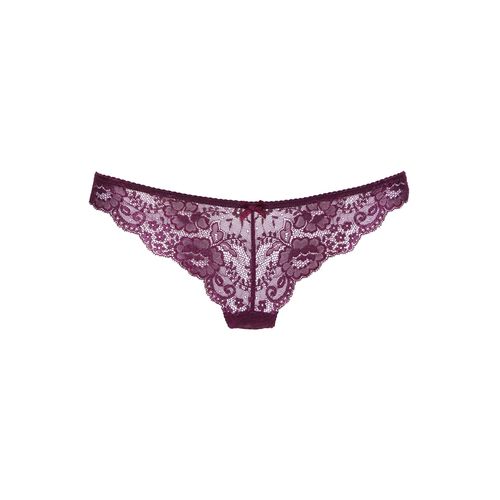 String LASCANA, Damen, Gr. 44/46, lila (aubergine), Spitze, Obermaterial: 90% Polyamid, 10% Elasthan, körpernah, Unterhosen, aus schöner Vollspitze und Schleife