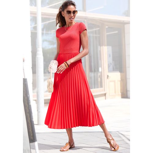 Midikleid LASCANA, Damen, Gr. 44, N-Gr, rot, Obermaterial: 100% Polyester. Obermaterial 2: 100% Polyester, unifarben, modisch, figurumspielend Midi, Rundhals, Kurzarm, Kleider, mit Plisseerockteil, Basic, modisch