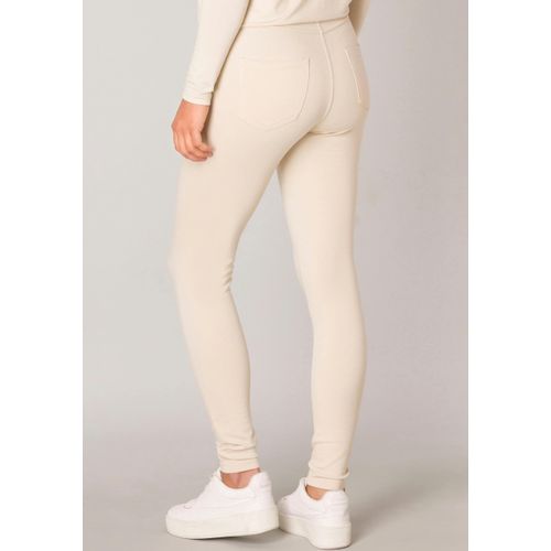 Treggings BASE LEVEL, Damen, Gr. 48, N-Gr, beige (light beige), Web, Obermaterial: 65% Viskose, 30% Nylon, 5% Elasthan, unifarben, eng lang, Hosen, mit elastischem Bund und Viskose