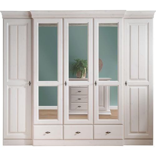 Kleiderschrank 