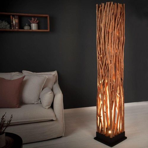 cagü: Design Stehlampe PALU aus Longan-Holz handgefertigt mit LED Beleuchtung 173cm Höhe