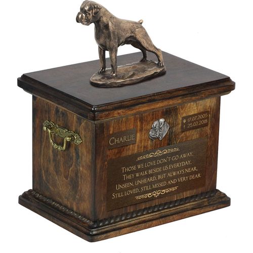 Boxer, Deutscher Boxer IV - Eine Urne für die Asche eines Hundes, eine Urne mit einer Statue, eine personalisierte Hundeurne von der Marke Art-Dog.