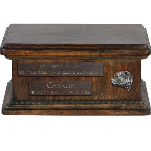 Staffordshire Bull Terrier, Staffordshire Bullterrier III - hölzerne Urne für die Asche eines Hundes, personalisierte Urne mit Gravur, kleine Urne für Hundesasche von der Marke Art-Dog