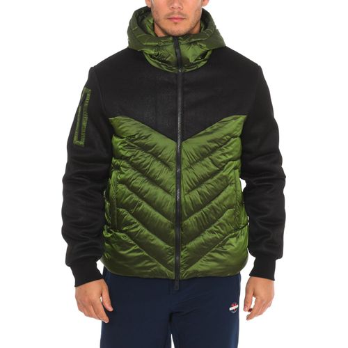 Vuarnet Wattierte Jacke mit Kapuze AMF21275 Mann Image