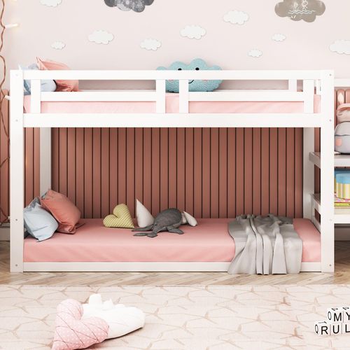 Kinderbett 90x200 cm Niedriges Etagenbett mit Sicherheitstreppe Etagen Bettgestell aus Massivholz mit Lattenrost Ohne Matratze Weiß