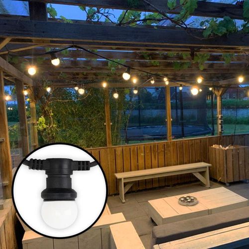 Olucia - 60m Lichterkette mit 60 weißen Lampen