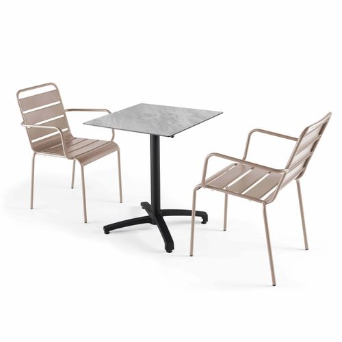 Tisch 60x60 cm kippbar Marmor und 2 taupefarbene Metallsessel - Oviala Opéra