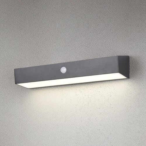 Solar-Wandleuchte Silves, schwarz, Sensor, IP44