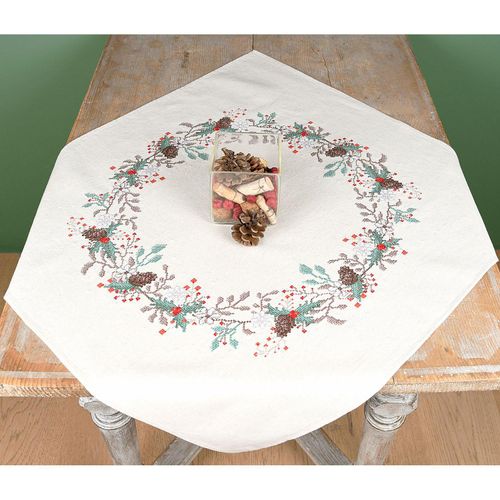 Stickmitteldecke "Winterzeit"