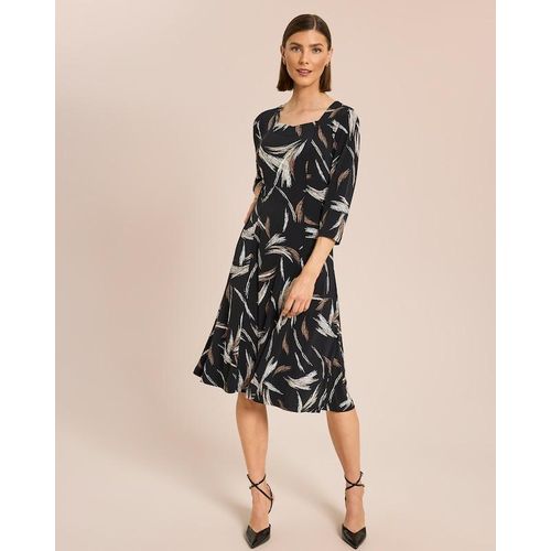 Kleid mit Federdruck