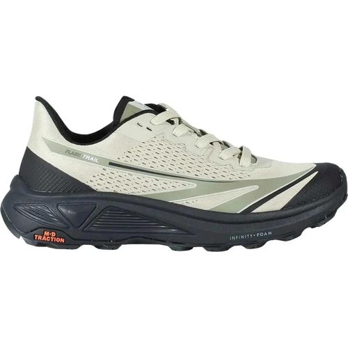 Hi-tec flash trail