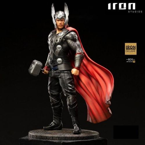 Figur - FEINE SAMMLERSTÜCK - Marvel: Thor - 23 cm