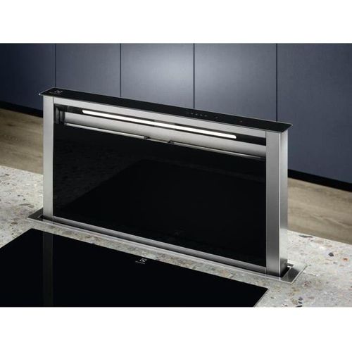 ELECTROLUX LFD619Y - Breeze Abluft- und Recycling-Hebebühne - 700 m³ / h - 67dB - 3 Geschwindigkeiten + 1 Intensiv - L90cm - Schwarz
