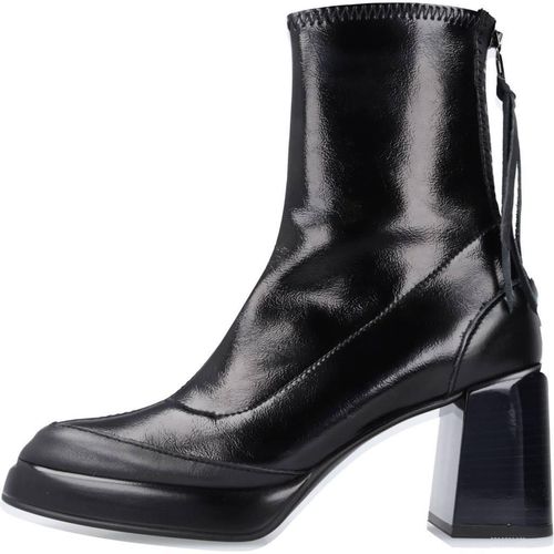 STIEFELETTE Obermaterial in Stretch