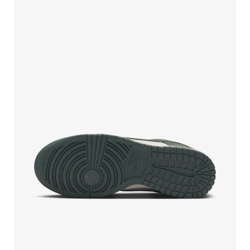 Nike Dunk Low Next Nature 