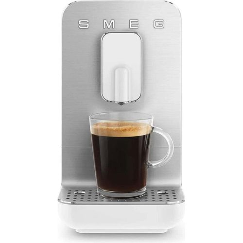 SMEG BCC11WHMEU Kaffeevollautomaten weiß Collezione