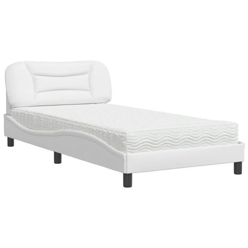 Bett mit Matratze 