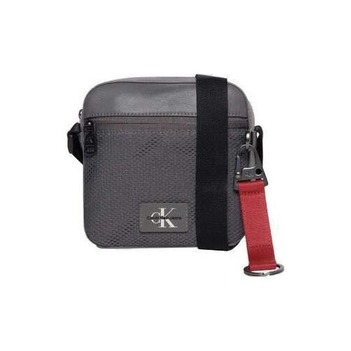 Calvin Klein Grau Tagged Square Kameratasche