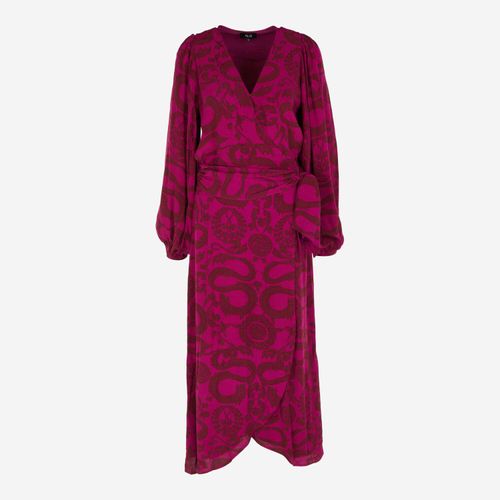 Violettes Midikleid mit Blumenmuster