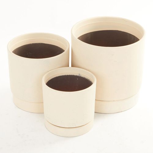 Kleiner cremefarbener Blumentopf