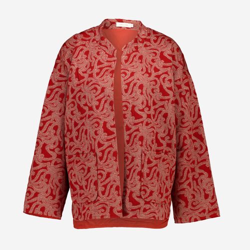 Rote gemusterte Jacke