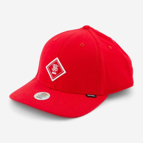 Rote Kappe mit Logo