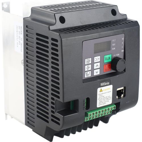 Frequenzumrichter 5.5KW 3 Phase DC400?700V Eingang 0?380VAC Ausgang Solar PV Variable Frequency Drive Control Inverter