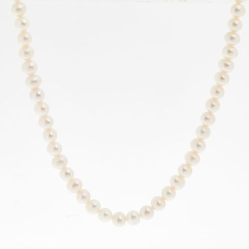 Halskette aus Sterling Silber mit feinen Zuchtperlen