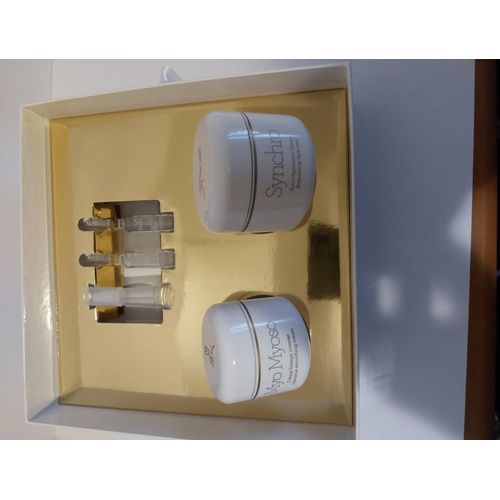 Duo Synchro 50 ml & Myo myoso 30 ml, regenerierende, nährende Gesichtscreme für Tag und Nacht + intensiv straffende und glättende Gesichtscreme für alle Hauttypen., 50+30