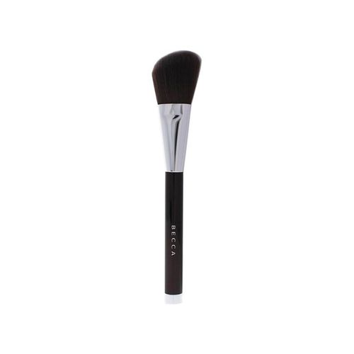 Becca Angled Cut Highlighter Brush