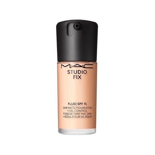 MAC Studio Fix Fluid Foundation SPF15