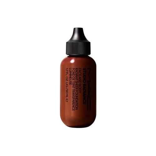 MAC Studio Radiance Liquid Foundation W6 Sheer