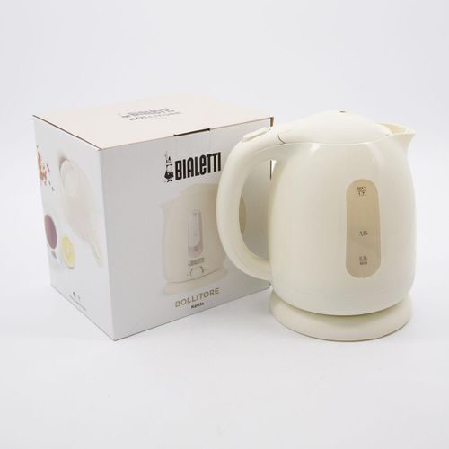 Cremefarbener Wasserkocher 1,7L