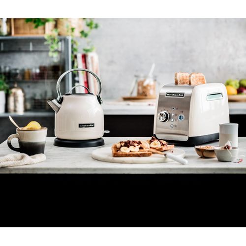 KitchenAid Wasserkocher - creme