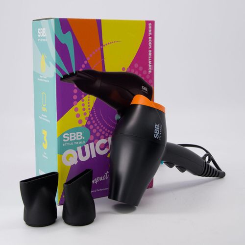 Schwarzer Haartrockner